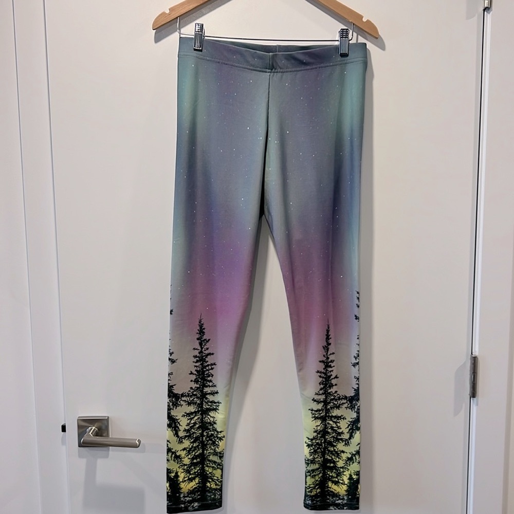 Aurora Leggings, Made in Canada